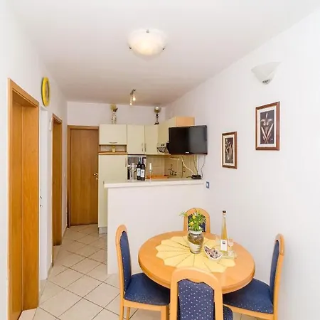 Bella Vista - Two Bedroom With Terrace Appartement *